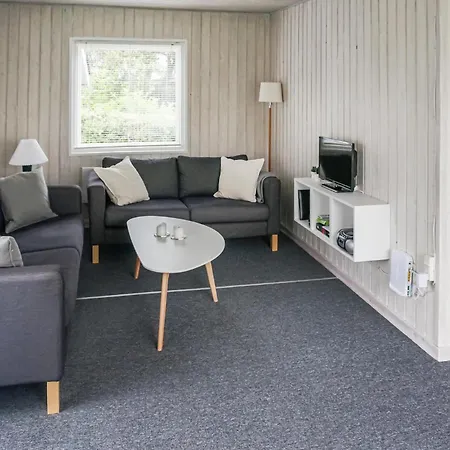 Holiday home 3 Bedroom Awesome In Hejls